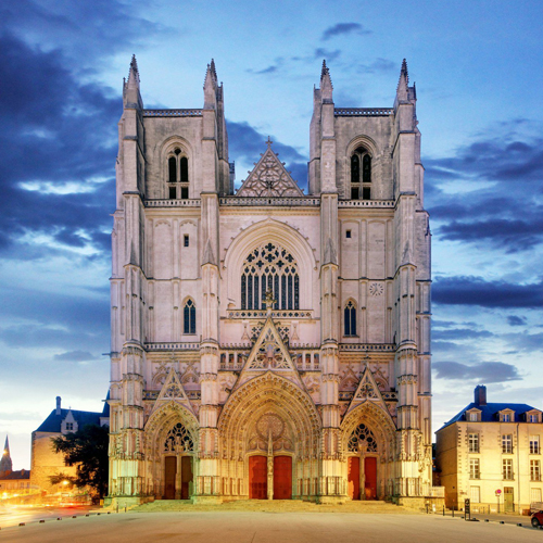 La cathédrale Saint-Pierre-et-Saint-Paul
